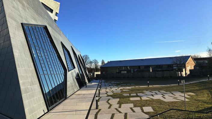 Zentralgebäude Leuphana Universität – Lüneburg